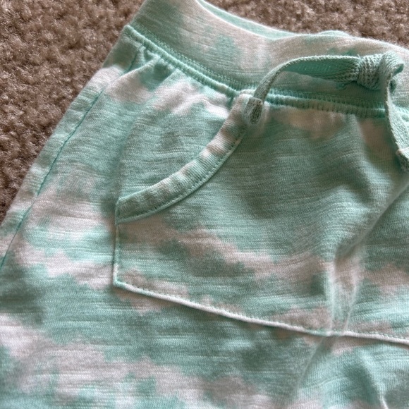 Baby Shorts - Picture 2 of 3